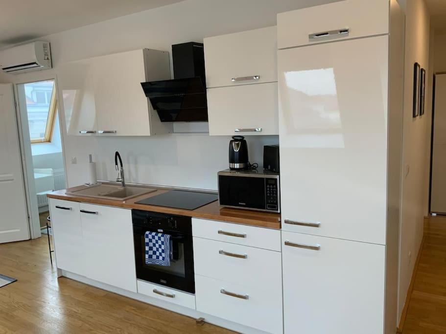 Apartamento The Viewpoint L Dg4'12 Viena Exterior foto
